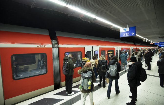 S-Bahn verspätet: das ist der Normalzustand in Stuttgart, jedenfalls im Jahr 2024.<span class='image-autor'>Foto: Lichtgut/Leif /Piechowski</span>