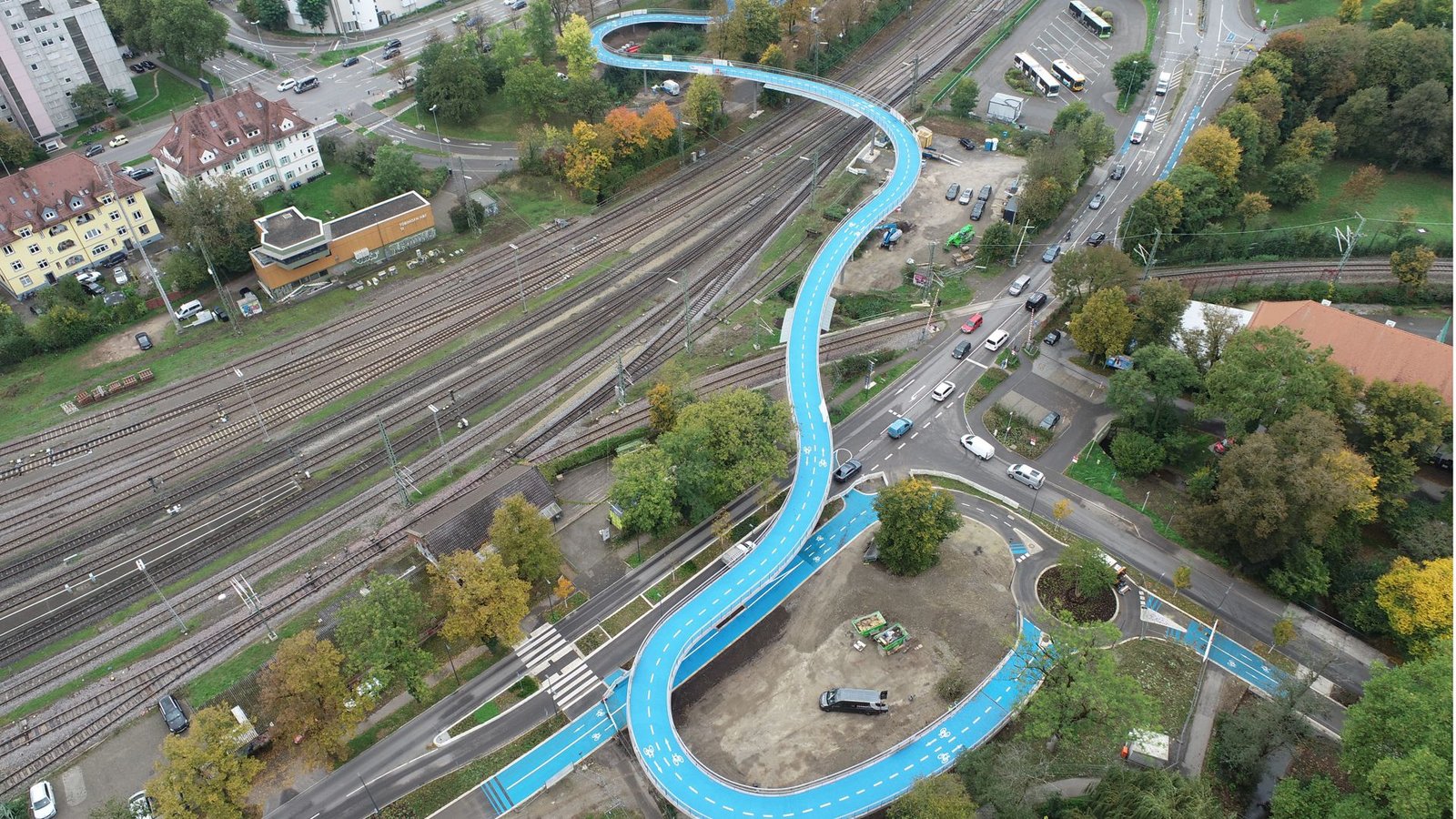 365 Meter ist die neue Radbrücke über die Gleise lang.Foto: 365 Meter ist die neue Radbrücke über die Gleise lang.Foto: 
