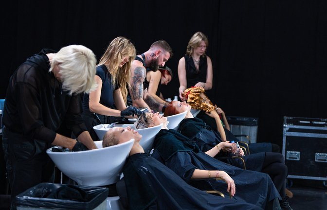 16 Models bekamen in der 7. Folge von GNTM 2025 einen neuen Look verpasst.<span class='image-autor'>Foto: ProSieben/Daniel Graf</span>