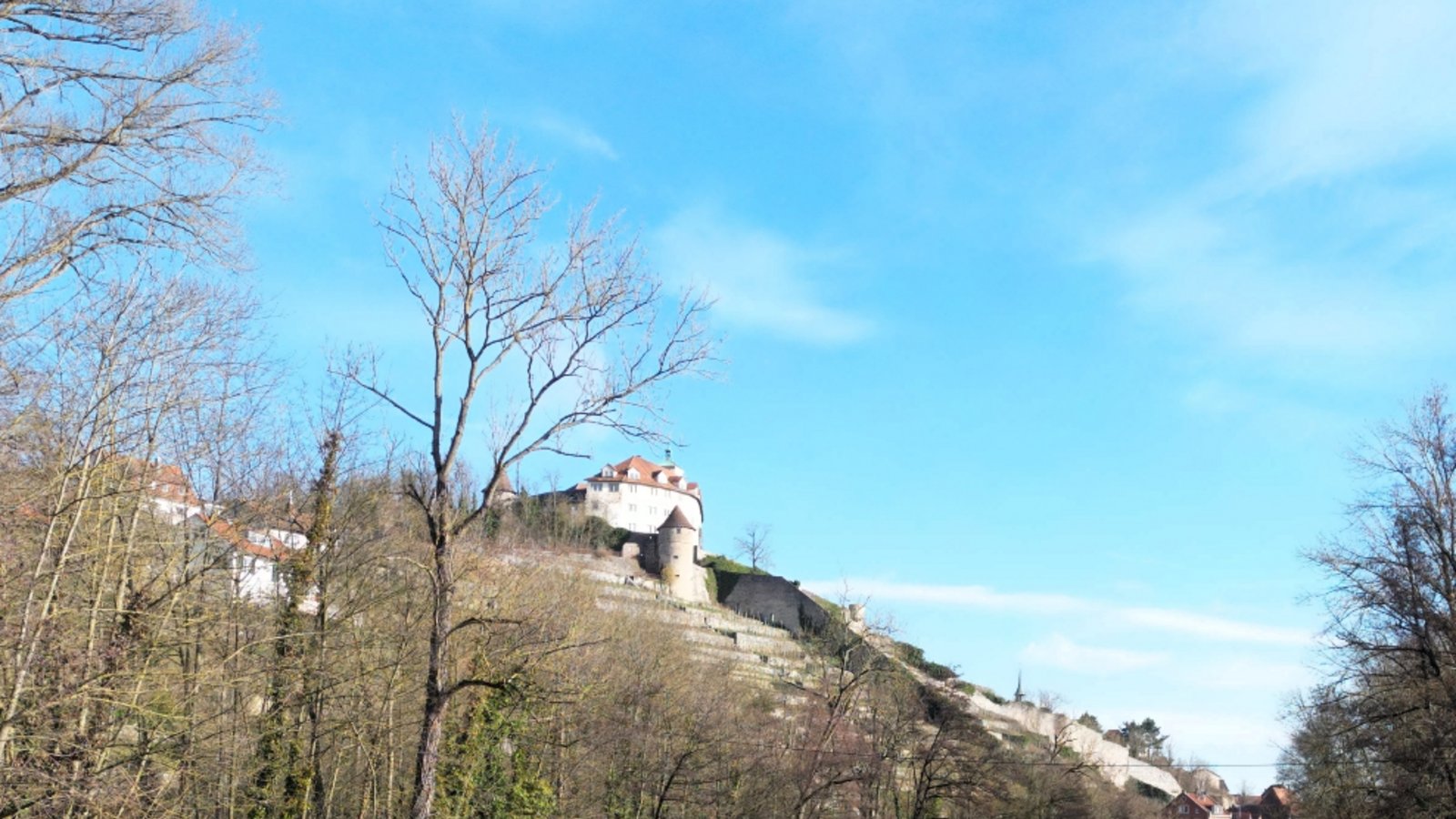 Zwischen Schloss Kaltenstein und Badplatz soll der Steg einen neuen Überbau erhalten.