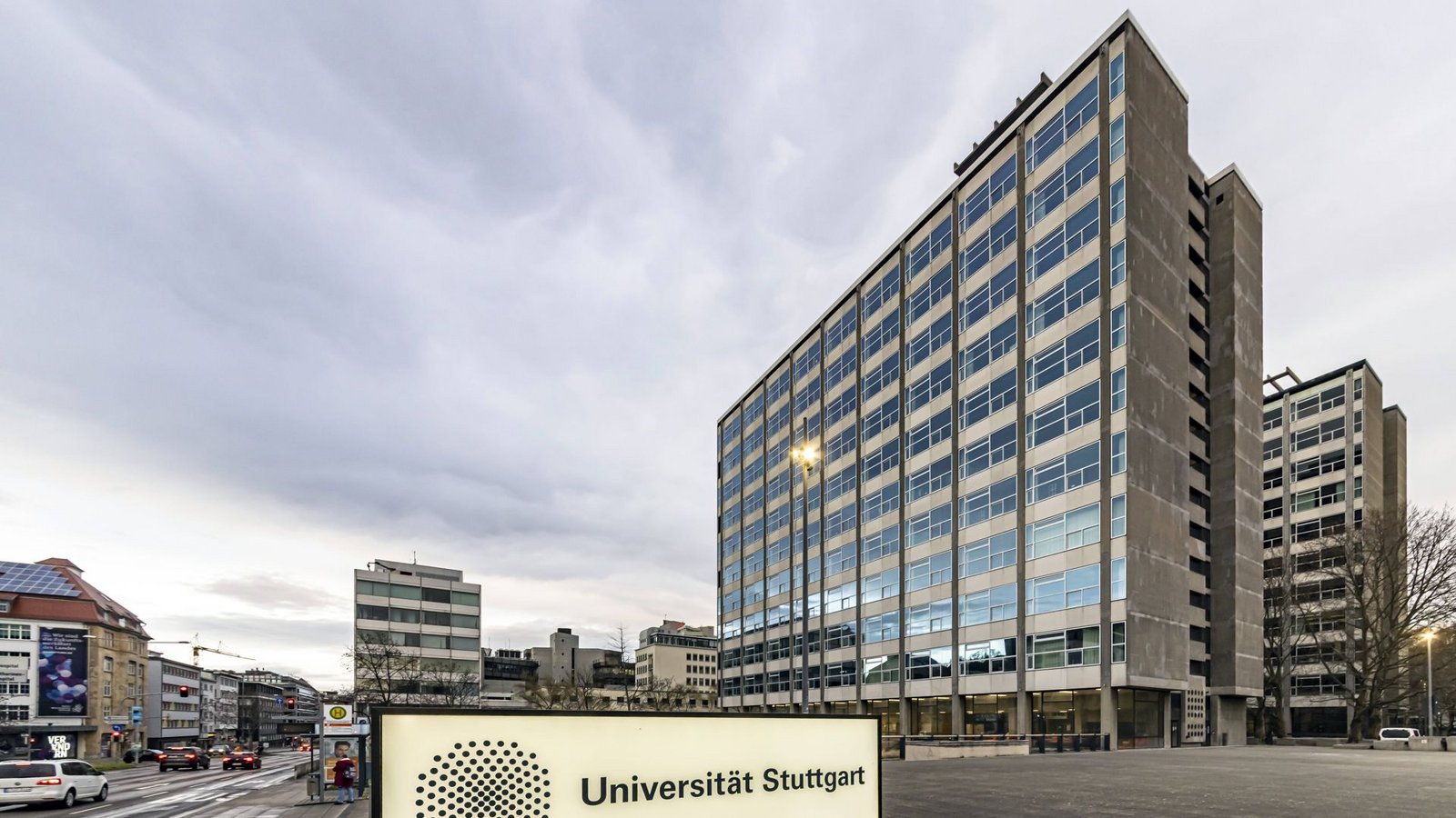 Auch Kooperationen der Uni Stuttgart stehen im Fokus.Foto: imago images/Arnulf Hettric