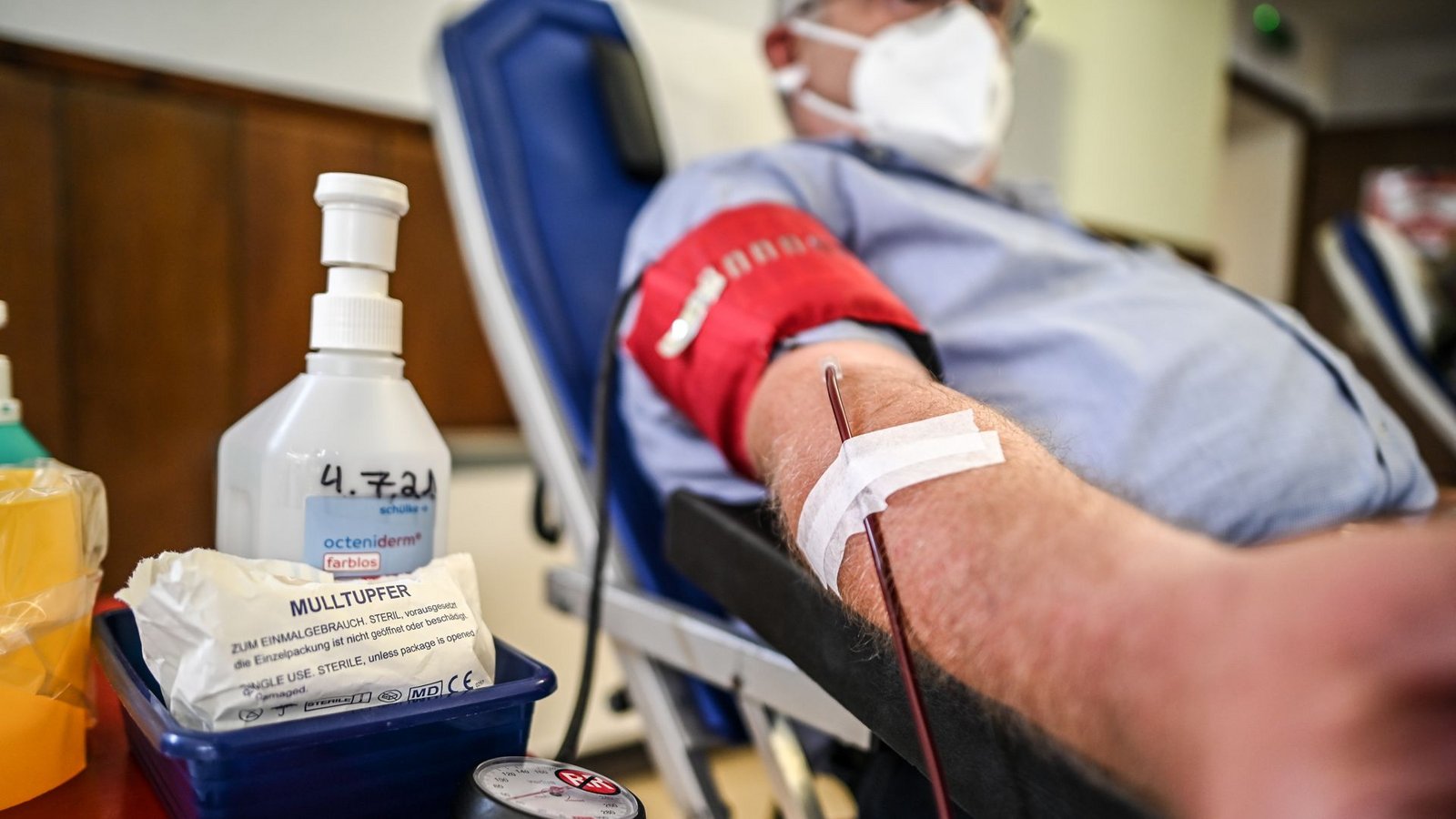 In Deutschland darf es bei der Blutspende keine Diskriminierung mehr geben.Foto: Imago/Funke Foto Services/Lars Froehlich