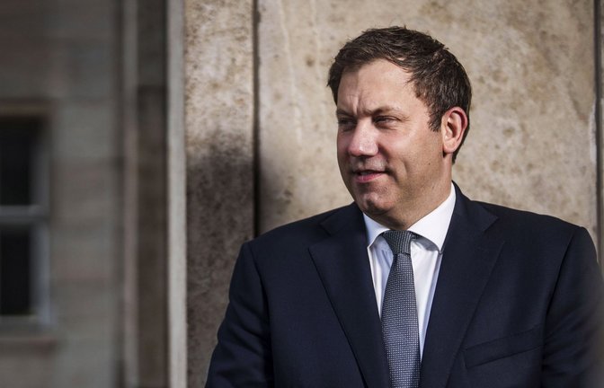 Wohin führt er die SPD? Vor Parteichef und Finanzminister Lars Klingbeil liegen große Herausforderungen.<span class='image-autor'>Foto: Dominik Butzmann/Photothek</span>