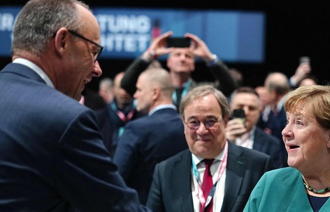 Ex-Kanzlerin Merkel (CDU) war am Freitag zu Gast beim CDU-Bundesparteitag in Stuttgart.<span class='image-autor'>Foto: AFP/KAY NIETFELD</span>