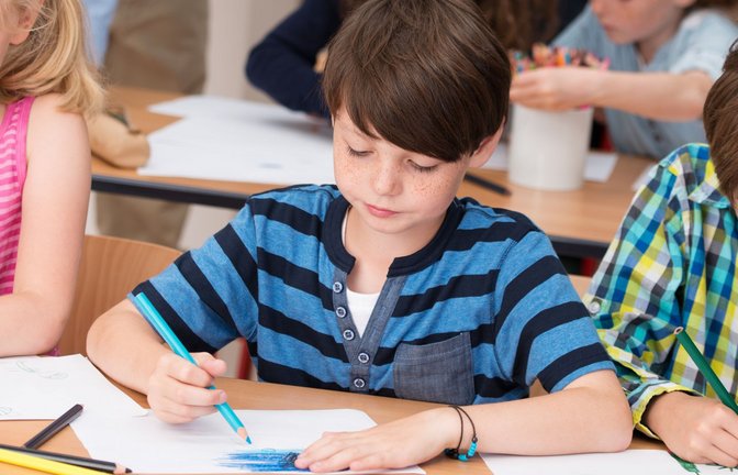 Das Verwaltungsgericht Sigmaringen hat dem Eilantrag eines Viertklässlers beziehungsweise dessen Familie teilweise stattgegeben.<span class='image-autor'>Foto: contrastwerkstatt - stock.adobe.com</span>