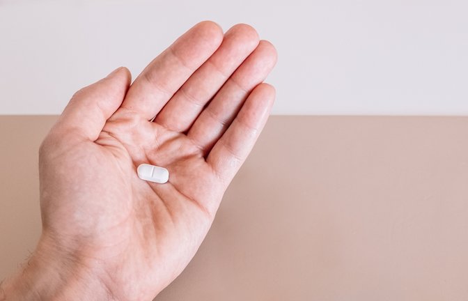 Die volle Wirkung entfaltet Ibuprofen erst nach 1 bis 2 Stunden.<span class='image-autor'>Foto: Xavi Martin / shutterstock.com</span>