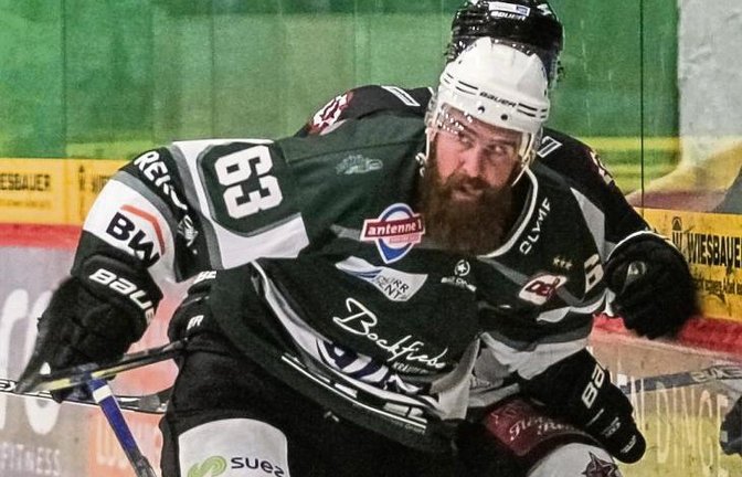 Shawn Weller war am Wochenende der überragende Akteur bei den Bietigheim Steelers. Der Stürmer erzielte insgesamt vier Treffer. Foto: Simecek