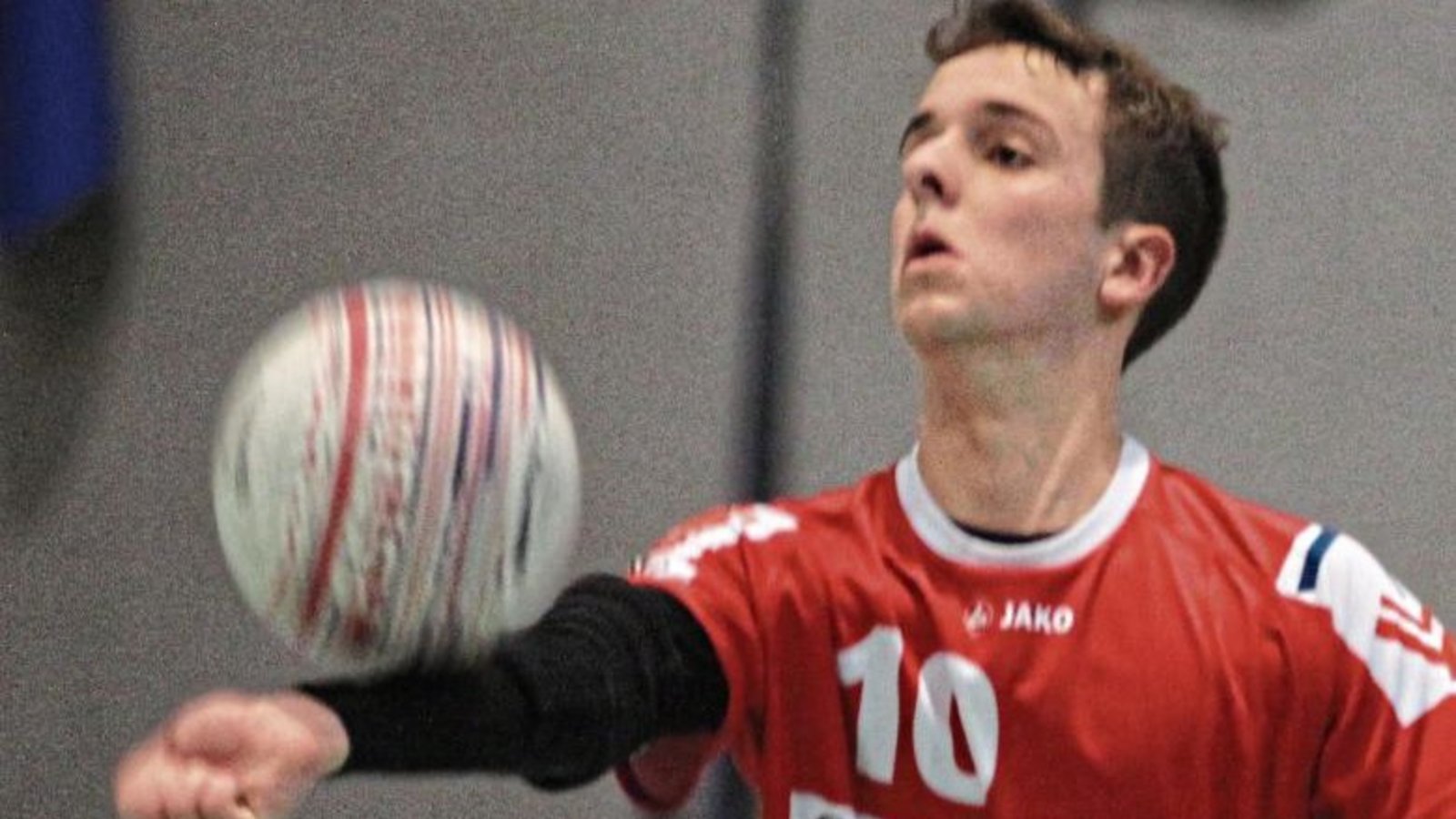 Einer derer, die beim TV Vaihingen „problemlos einsetzbar“ sind, wie Spielertrainer Marco Lochmahr sagt: Abwehrspezialist Max Winkler Foto: Nachreiner