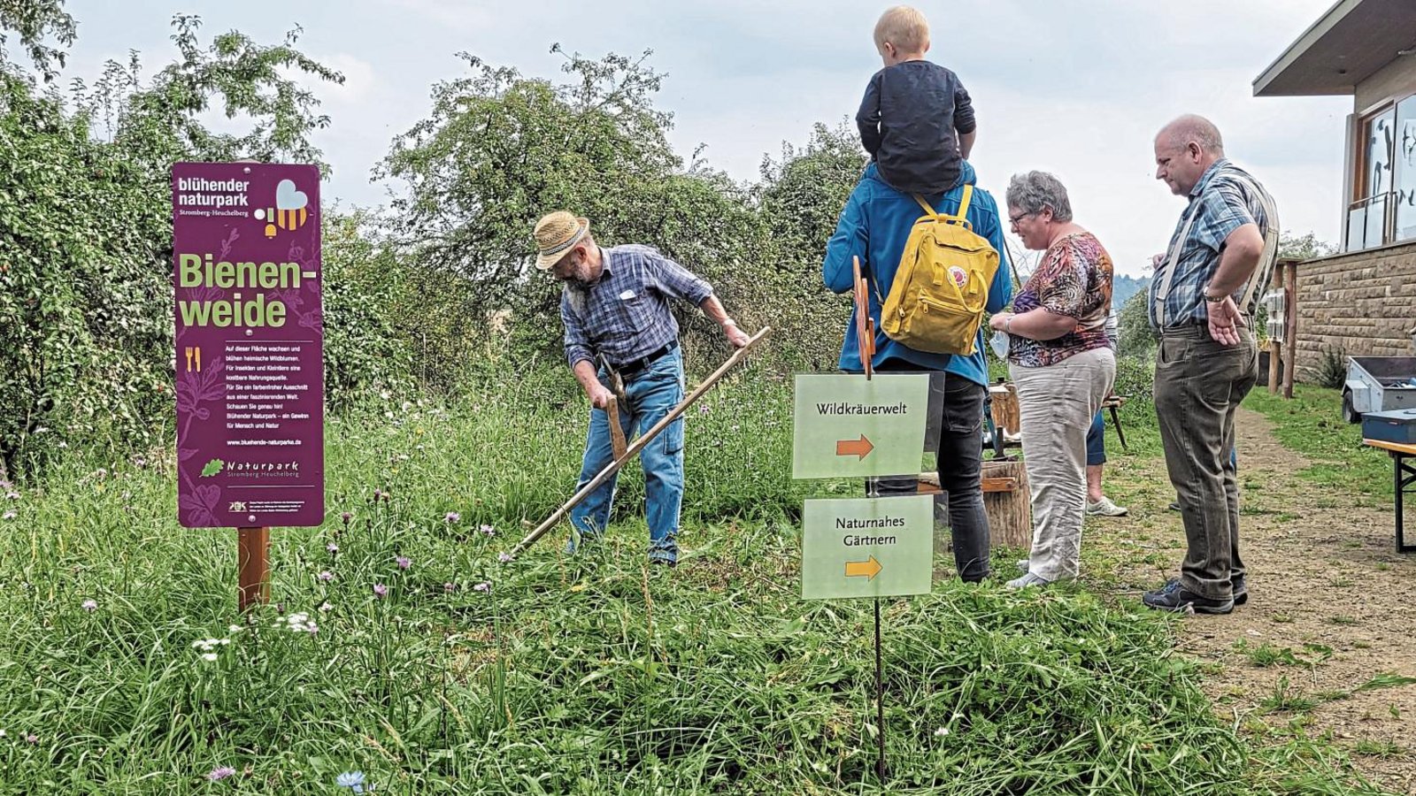 Mehrere Hundert Besucher beim Naturerlebnistag an der Ehmetsklinge. Fotos: p Mehrere Hundert Besucher beim Naturerlebnistag an der Ehmetsklinge. Fotos: p
