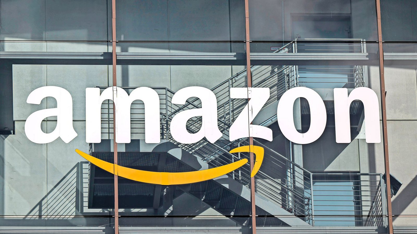 Beim Onlineversandhändler Amazon kam es am Freitag zu Problemen (Symbolfoto).Foto: Peter Kneffel/dpa Beim Onlineversandhändler Amazon kam es am Freitag zu Problemen (Symbolfoto).Foto: Peter Kneffel/dpa