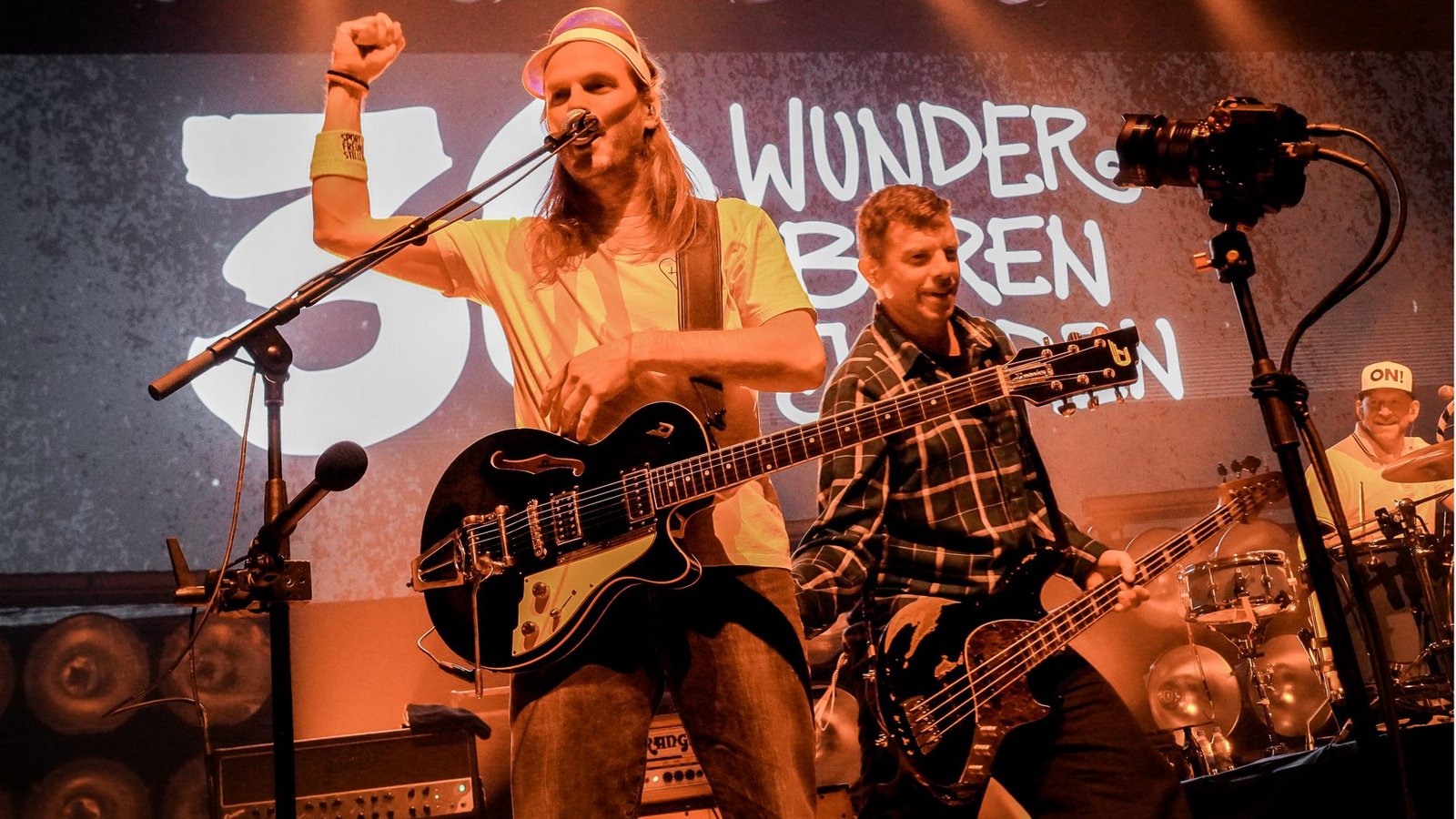Die Sportfreunde Stiller feierten in der ausverkauften Liederhalle in Stuttgart 30 Jahre Bandgeschichte.Foto: Lichtgut/Ferdinando Iannone Die Sportfreunde Stiller feierten in der ausverkauften Liederhalle in Stuttgart 30 Jahre Bandgeschichte.Foto: Lichtgut/Ferdinando Iannone