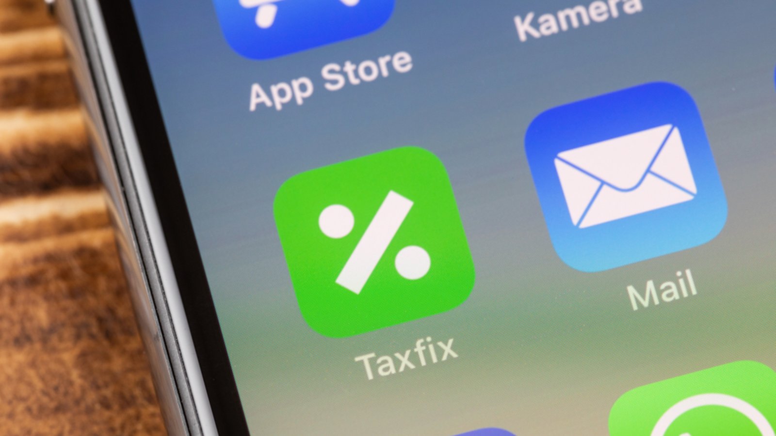 So viel kostet die Steuererklärung bei Taxfix.Foto: Nicole Lienemann / shutterstock.com So viel kostet die Steuererklärung bei Taxfix.Foto: Nicole Lienemann / shutterstock.com