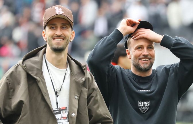 Seit Monaten ist Atakan Karazor (li.) im System des VfB-Trainers Sebastian Hoeneß nur Zuschauer. Folgt jetzt das Comeback des ehemaligen Kapitäns?<span class='image-autor'>Baumann/Jens Lommel</span>