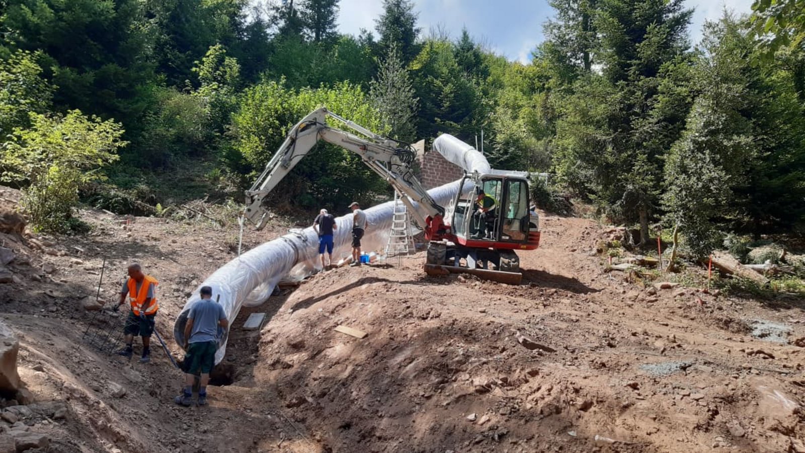 Die großen Rutschen im Calwer Stadtgarten sind 17 und 43 Meter lang.Archiv/Klormann Die großen Rutschen im Calwer Stadtgarten sind 17 und 43 Meter lang.Archiv/Klormann