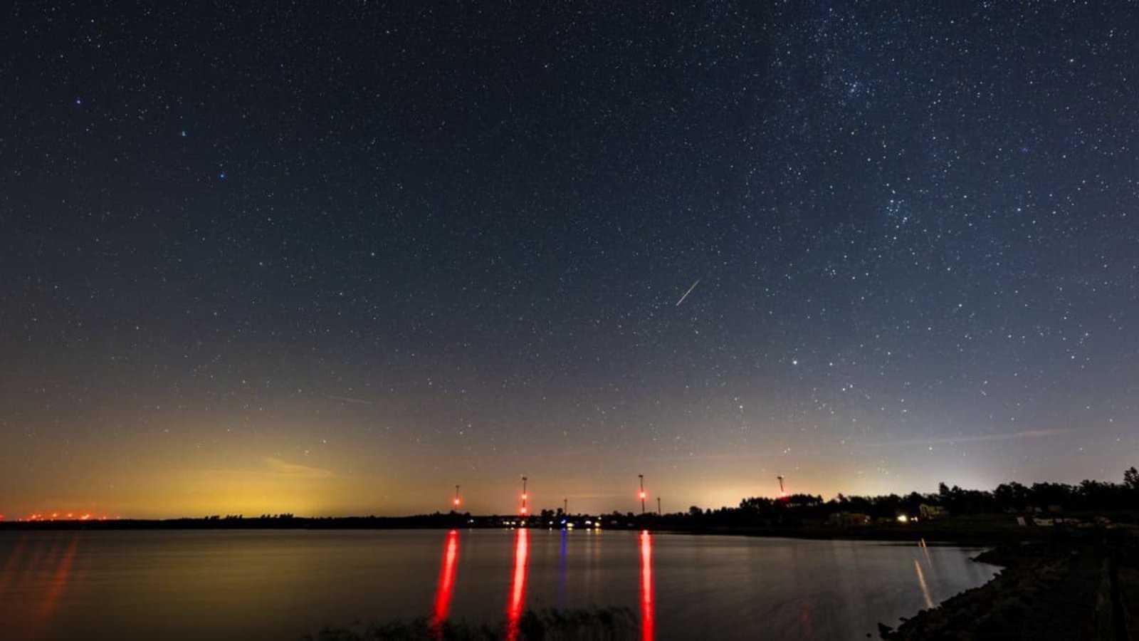 Meteorstrom der Perseiden© Frank Hammerschmidt/dpa Meteorstrom der Perseiden© Frank Hammerschmidt/dpa