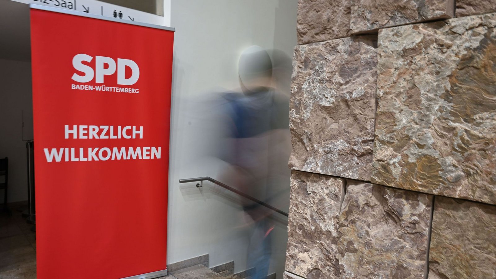Die SPD sucht nach der Wahlschlappe eine neue Spitze. (Archivbild)Foto: Katharina Kausche/dpa Die SPD sucht nach der Wahlschlappe eine neue Spitze. (Archivbild)Foto: Katharina Kausche/dpa