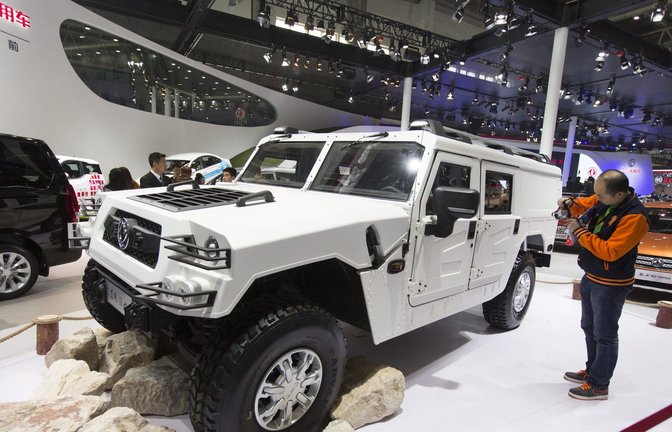 Dicke Geländewagen eigenen sich  hervorragend als Persönlichkeitsprothesen.<span class='image-autor'>Foto: dpa/Adrian Bradshaw</span>