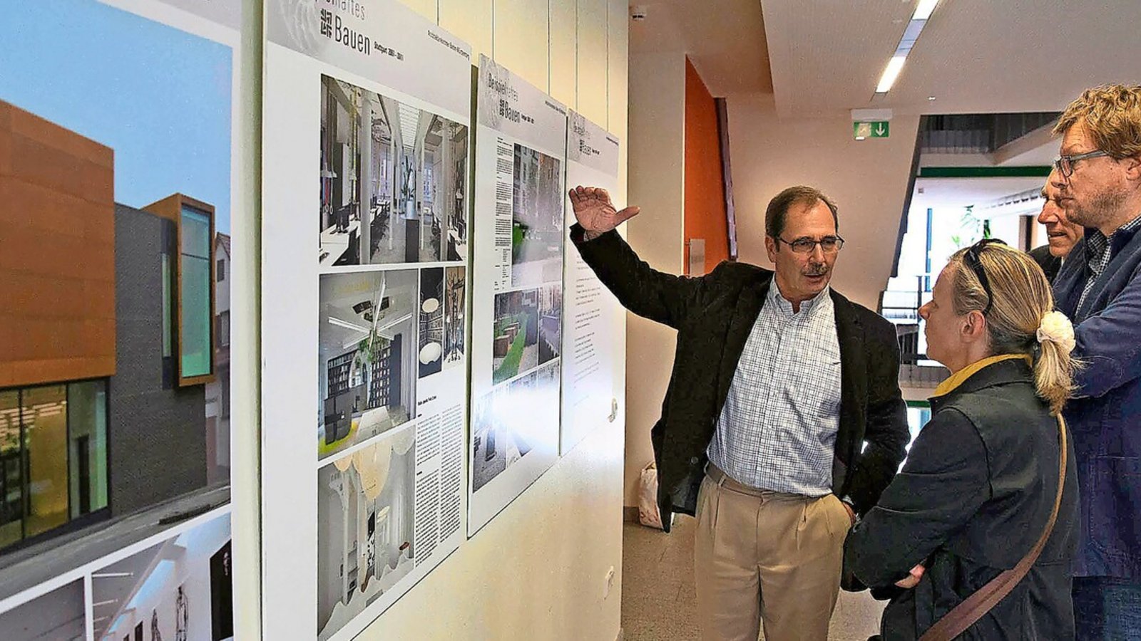 Im Jahr 2012 gab es eine Ausstellung der Architektenkammer für beispielhaftes Bauen im Bürgerzentrum West.Foto: Archiv/Achim Zweygarth