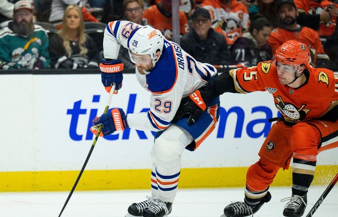 Leon Draisaitl konnte das Playoff-Aus der Edmonton Oilers erst einmal abwenden. (Archivfoto)<span class='image-autor'>Foto: Kyusung Gong/AP/dpa</span>