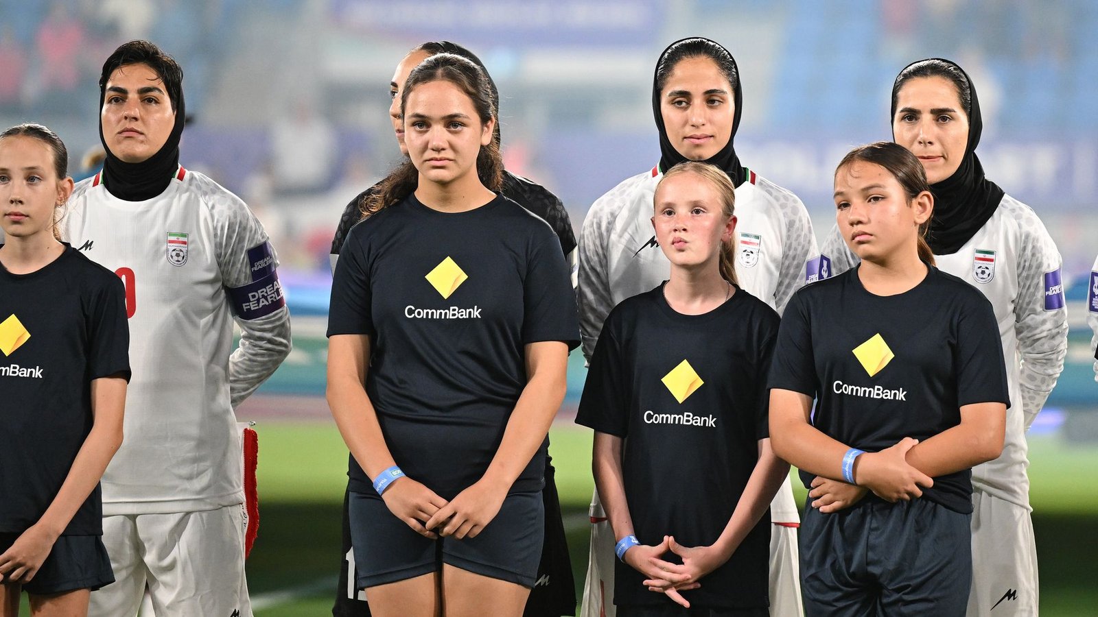 Während des ersten Spiels beim Asien Cup schwiegen die Iranerinnen bei der Nationalhymne. (Archivbild)Foto: Dave Hunt/AAP/dpa Während des ersten Spiels beim Asien Cup schwiegen die Iranerinnen bei der Nationalhymne. (Archivbild)Foto: Dave Hunt/AAP/dpa