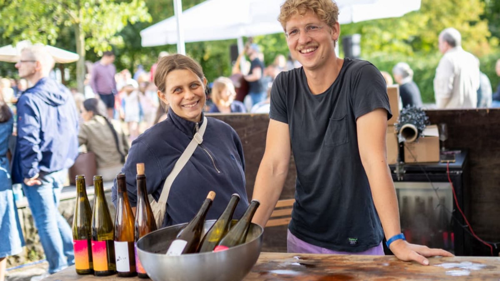 Viertele im Viertel: Das junge Degerlocher Stadtfest lockt dieses Jahr mit Fokus auf Weine.Lichtgut/Julian Rettig Viertele im Viertel: Das junge Degerlocher Stadtfest lockt dieses Jahr mit Fokus auf Weine.Lichtgut/Julian Rettig