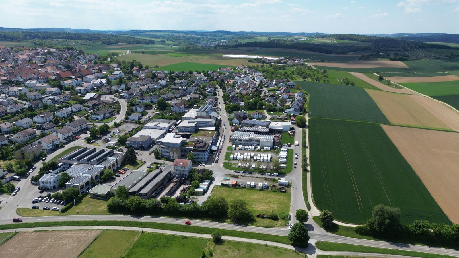 Auf der dunkelgrünen Fläche unten rechts soll der Discounter entstehen. Archivfoto: VKZ/Küppers Auf der dunkelgrünen Fläche unten rechts soll der Discounter entstehen. Archivfoto: VKZ/Küppers