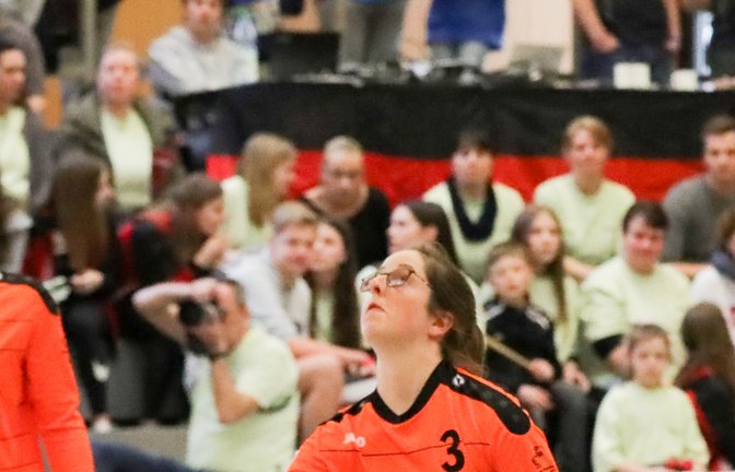 Anna Winkler kam in Moslesfehn nur zu einem Kurzeinsatz. Die Abwehrspielerin aus Kleinglattbach wurde erst im letzten Satz des Finales eingewechselt. <span class='image-autor'>Foto: Archiv/DFBL</span>