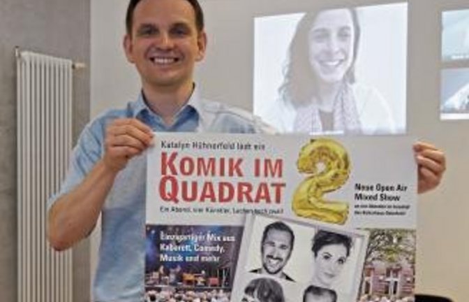 Andreas Mürle und die per Video zugeschaltete Katalyn Hühnerfeld hatten die Idee zur Reihe „Komik im Quadrat“.  Foto: sf