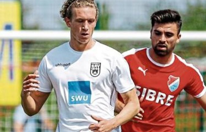 Vinko Sapino (links) greift mit dem SSV Ulm am heutigen Samstag erneut nach dem Ticket für den DFB-Pokal. Foto: Eibner