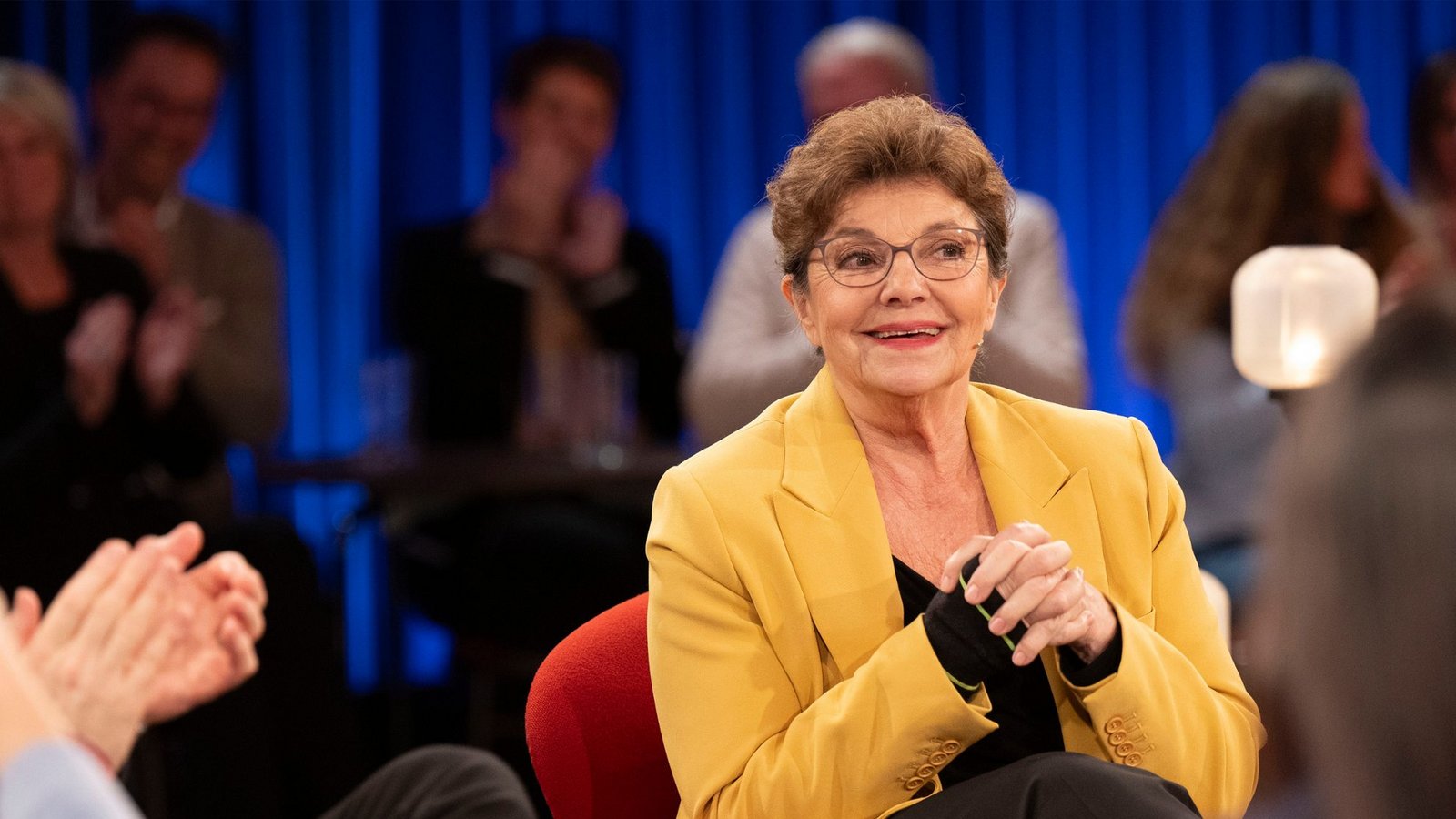 Gast in der Sendung: Monika Baumgartner, SchauspielerinFoto: WDR/Melanie Grande Gast in der Sendung: Monika Baumgartner, SchauspielerinFoto: WDR/Melanie Grande