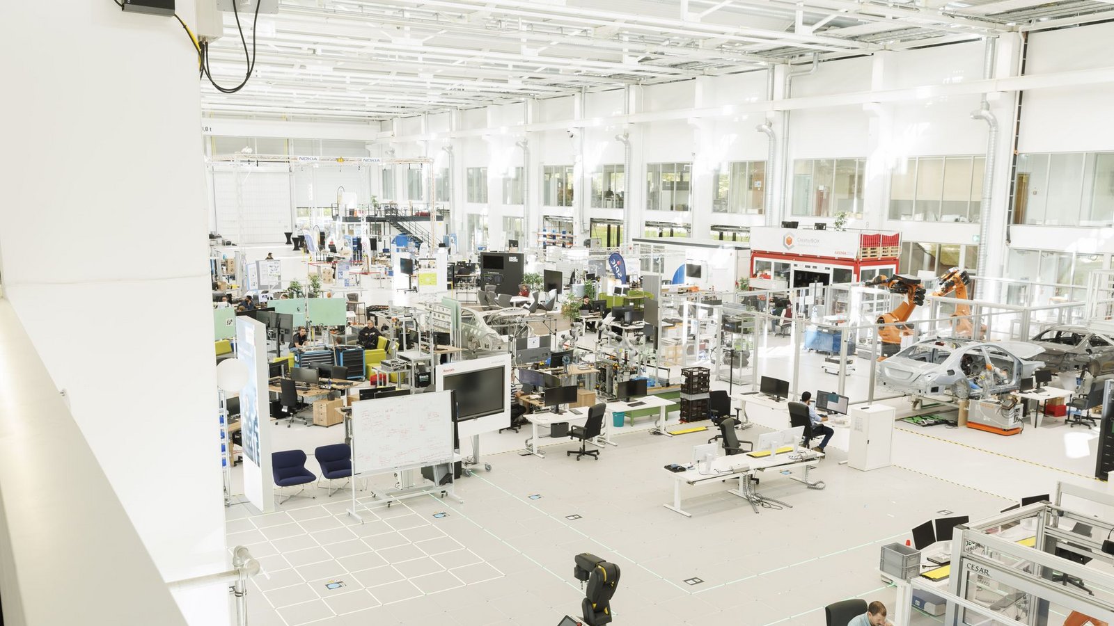 Blick in den Forschungscampus: In Vaihingen arbeiten etablierte Unternehmen wie Bosch oder Trumpf nur wenige Meter entfernt von Gründern, die frischen Wind in den Wirtschaftsstandort Stuttgart bringen.Foto: Lichtgut/Julian Rettig
