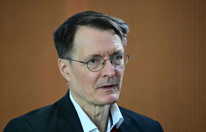 Ex-Gesundheitsminister Karl Lauterbach (SPD) stößt Debatte über Long-Covid-Forschung an.<span class='image-autor'>Foto: TOBIAS SCHWARZ/AFP</span>