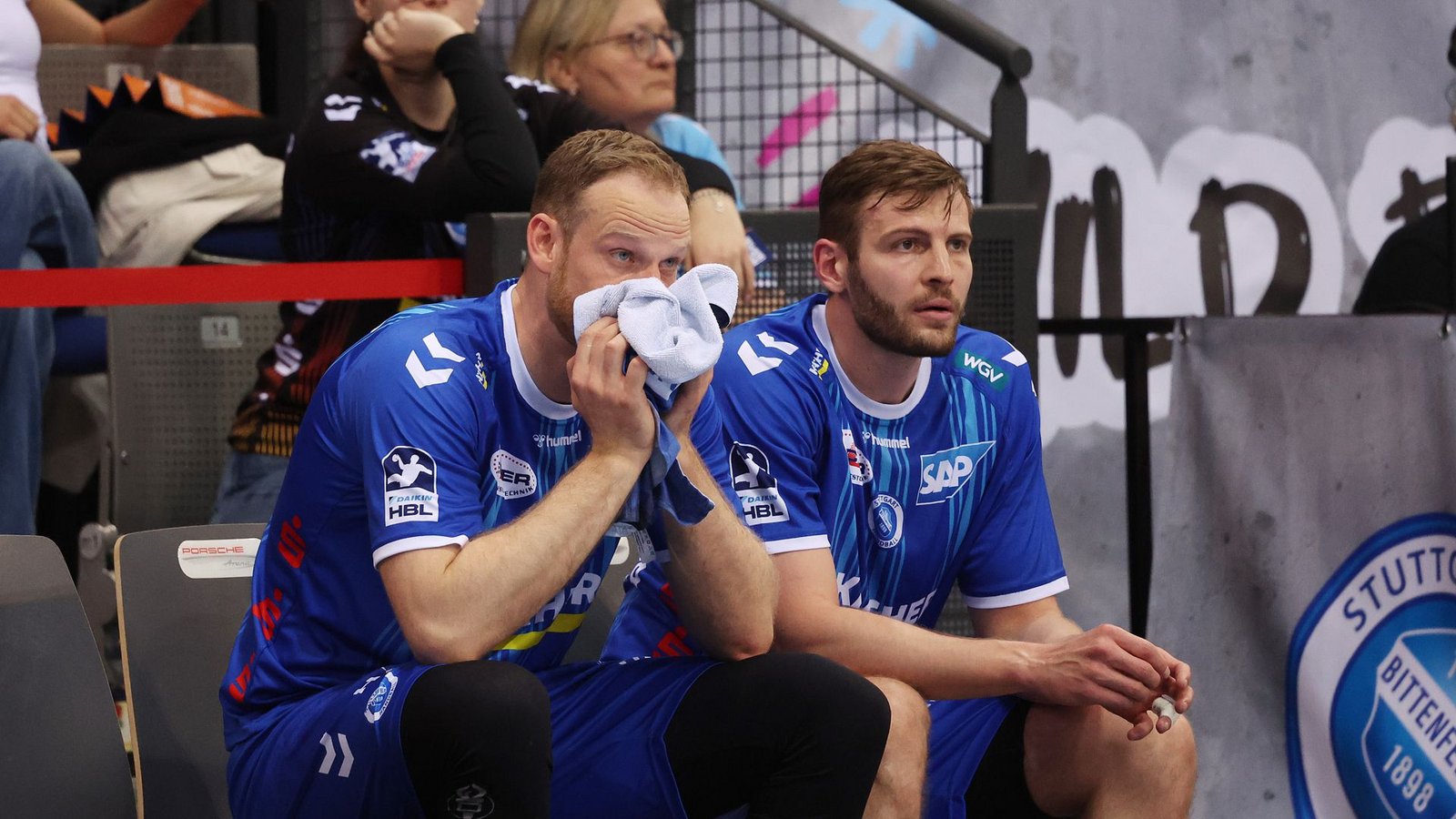 Frust bei Lenny Rubin (li.) und Samuel RöthlisbergerFoto: Pressefoto Baumann