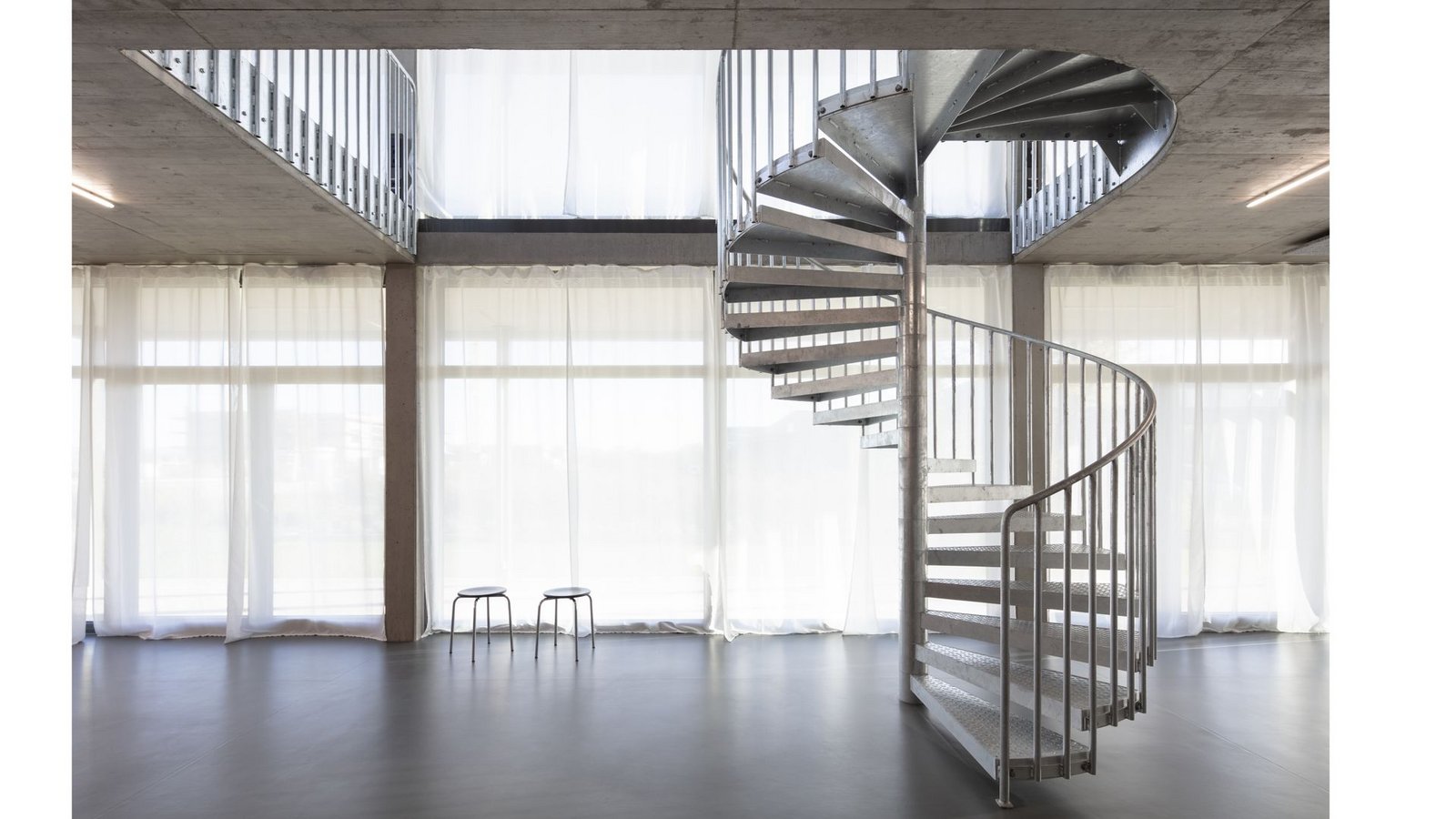 Anerkennung: STUDIO SOZIA aus Karlsruhe – Lisa Häberle, Valerio Calavetta für „TINA“, ein flexibles Büro- und Wohngebäude in Breisach am Rhein.Foto: Kim Fohmann