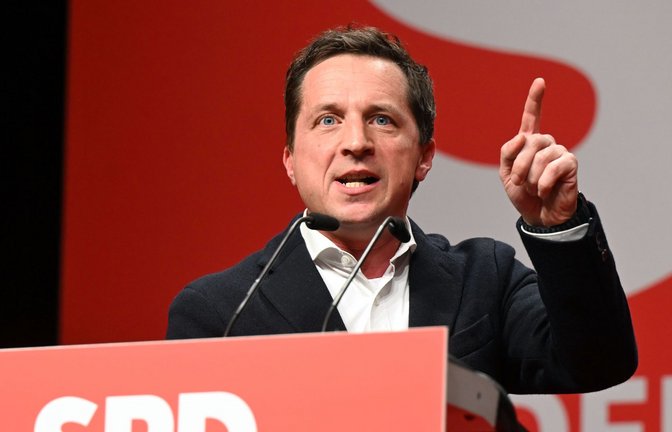 Sascha Binder (43) führt künftig die SPD-Landtagsfraktion. Die Partei müsse sich um die arbeitenden Menschen kümmern, sagt er.<span class='image-autor'>Foto: Uli Deck/dpa</span>
