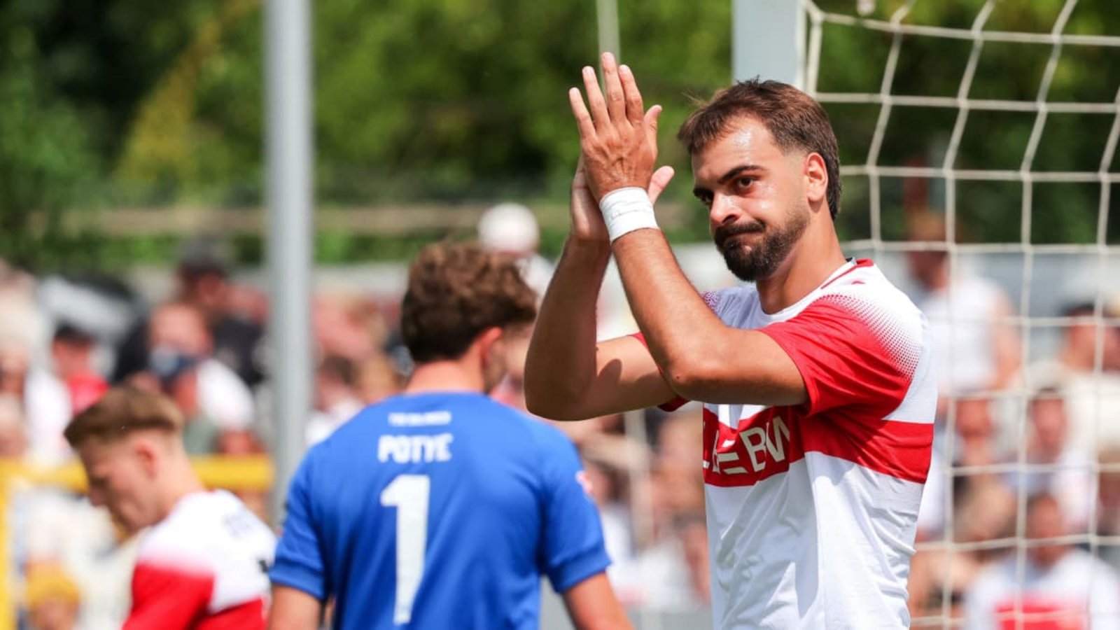 Zwei Treffer, eine Vorlage - Stürmer Jovan Milosevic überzeugte beim ersten Test des VfB Stuttgart bei der TSG Balingen.Baumann/Alexander Keppler