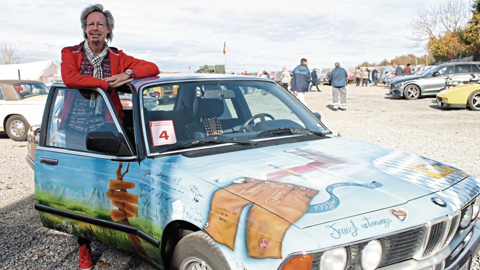 Stefan von Heyden war am Sonntag aus Bayern aufgrund des Oldtimerteffens in Hochdorf angereist. Fotos: Stogios Stefan von Heyden war am Sonntag aus Bayern aufgrund des Oldtimerteffens in Hochdorf angereist. Fotos: Stogios