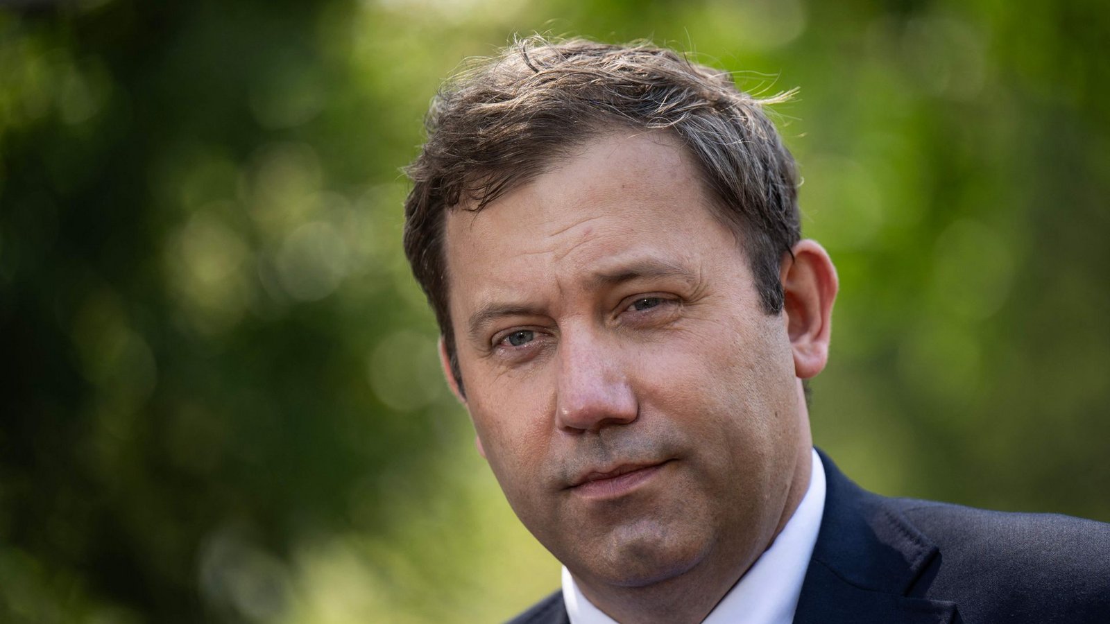 Finanzminister Klingbeil muss im Etat 2027 voraussichtlich eine riesige Lücke schließen.Foto: AFP Finanzminister Klingbeil muss im Etat 2027 voraussichtlich eine riesige Lücke schließen.Foto: AFP