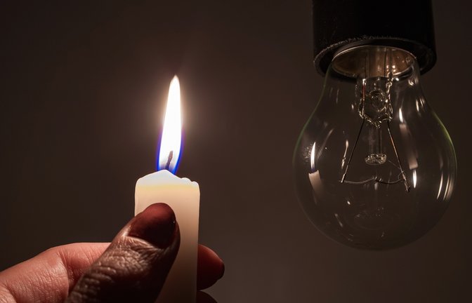 Was tun, wenn ein Stromausfall länger als üblich anhält?<span class='image-autor'>Foto: Yevhen Prozhyrko / shutterstock.com</span>