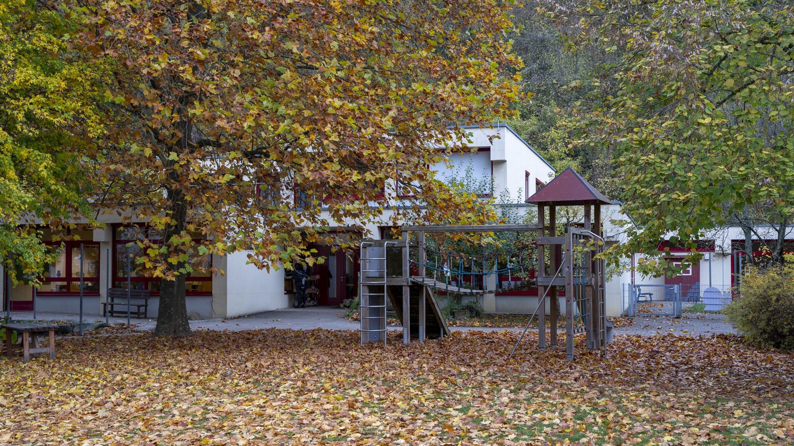 Die Mönsheimer Villa Kunterbunt soll als Standort bestehen bleiben.Foto: Jürgen Bach Die Mönsheimer Villa Kunterbunt soll als Standort bestehen bleiben.Foto: Jürgen Bach