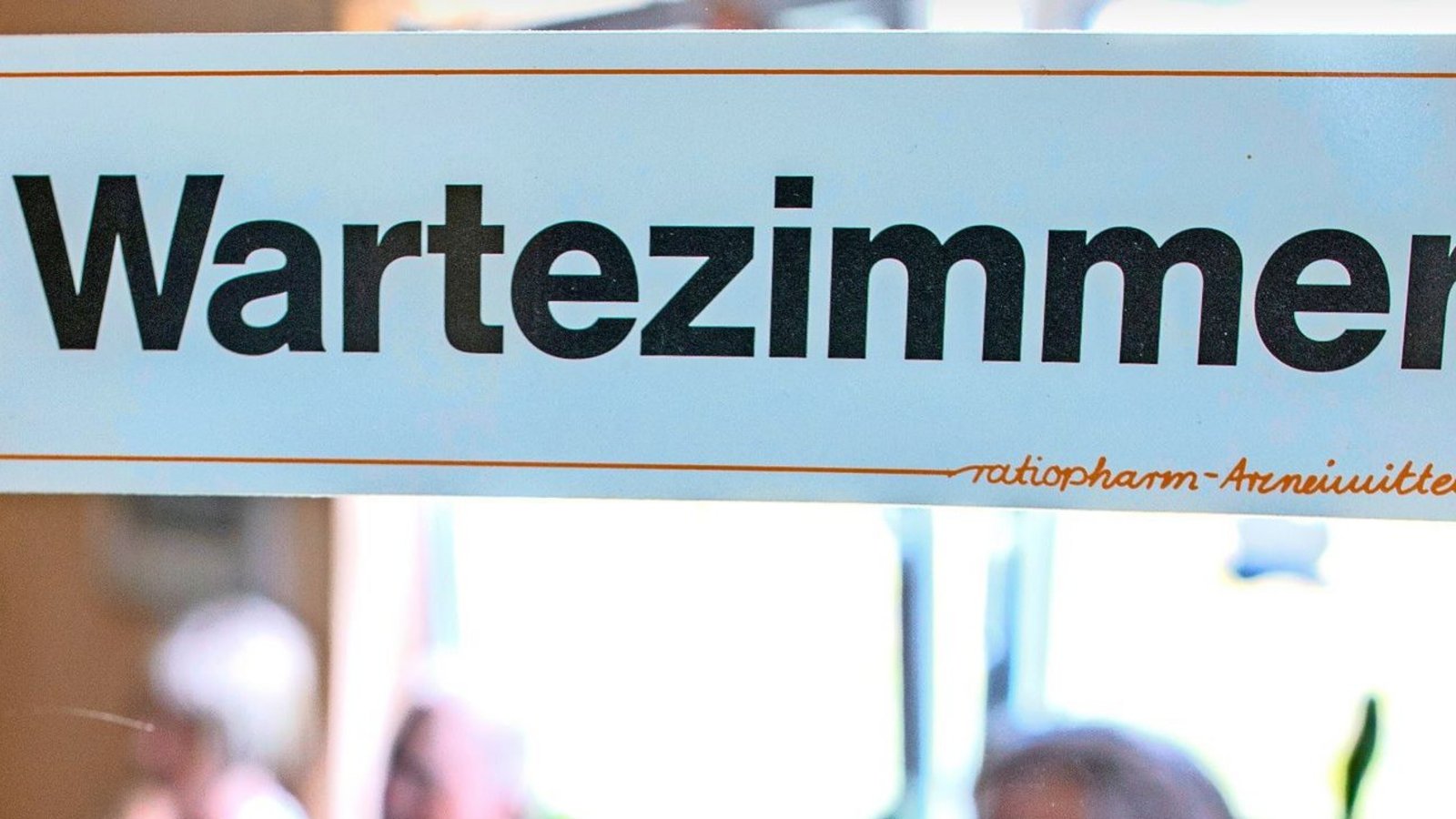 Auch der demografische Wandel trägt zum  Mangel an Fach- wie Hausärzten bei.Foto: dp/Jens Büttner