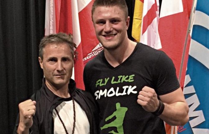 Achim Haubennestel (links) und Kickboxweltmeister Michael Smolik Foto: privat