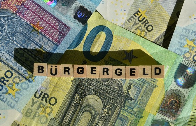 Das Geld wird monatlich im Voraus bezahlt.<span class='image-autor'>Foto: Dueringerto / shutterstock.com</span>