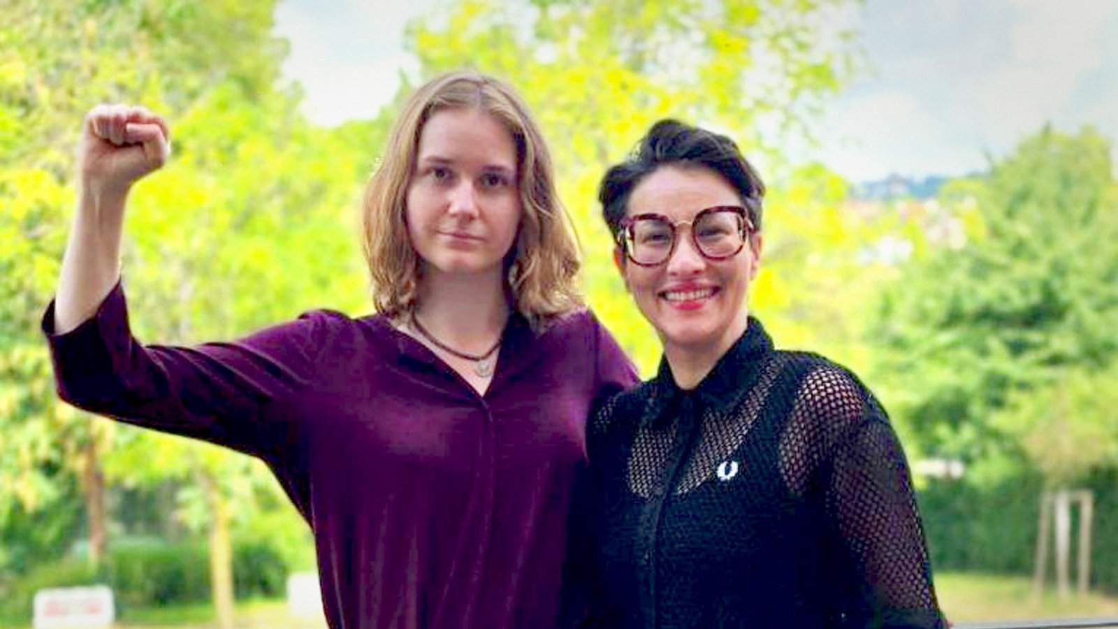 Amelie Vollmer (links) und Ellena Schumacher Koelsch kandidieren im Landtagswahlkampf 2026 für eine Linke-Doppelspitze.Foto: die Linke Amelie Vollmer (links) und Ellena Schumacher Koelsch kandidieren im Landtagswahlkampf 2026 für eine Linke-Doppelspitze.Foto: die Linke