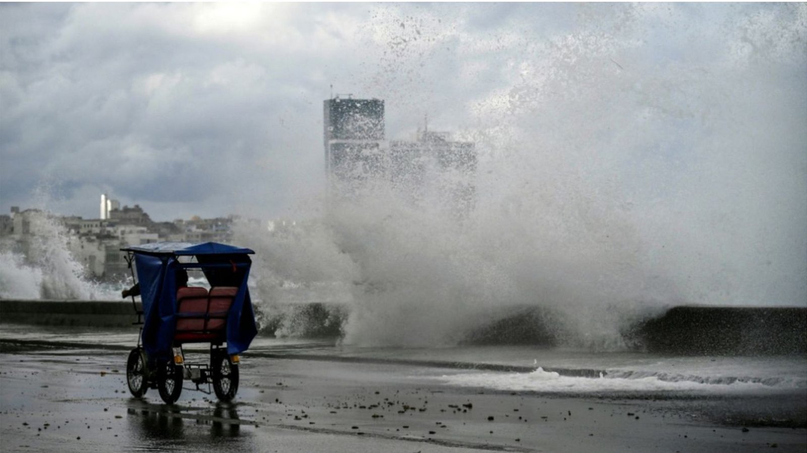 0 Grad: Auf Kuba – wie hier in Havanna – sind die Inselbewohner (fast) immer andere Temperaturen gewohnt.Foto: AFP