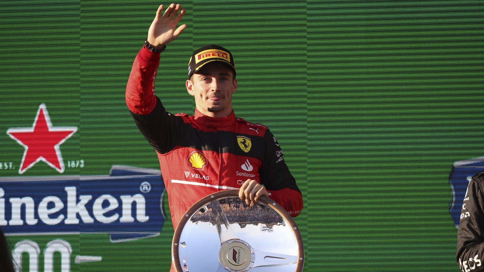 Charles Leclerc gewann beim Grand Prix in Australien – und die Ferraristi erwarten nun, dass er  am Sonntag auch für einen Heimsieg in Imola sorgt.Foto: dpa/Asanka Brendon Ratnayake