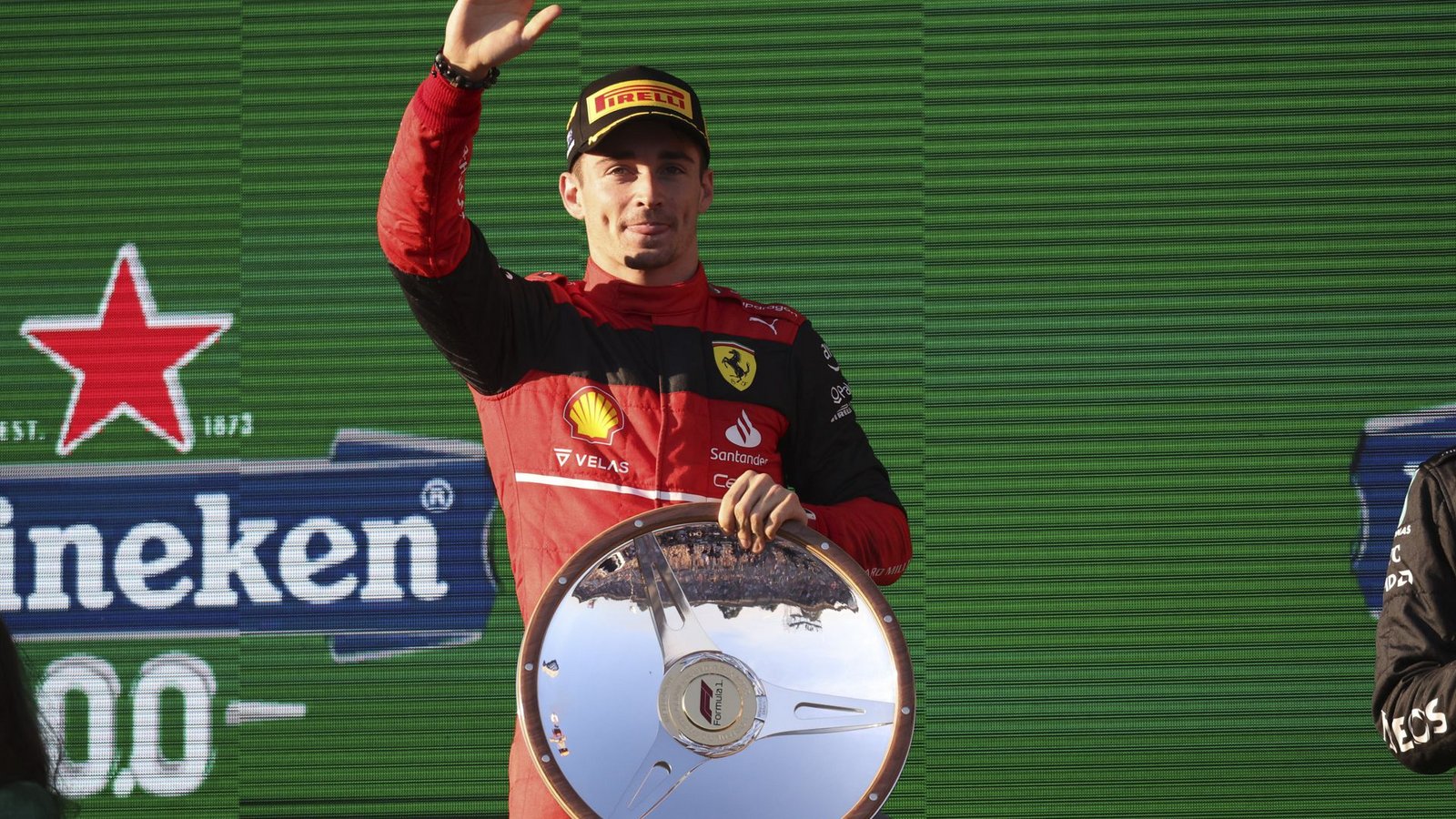 Charles Leclerc gewann beim Grand Prix in Australien – und die Ferraristi erwarten nun, dass er  am Sonntag auch für einen Heimsieg in Imola sorgt.Foto: dpa/Asanka Brendon Ratnayake