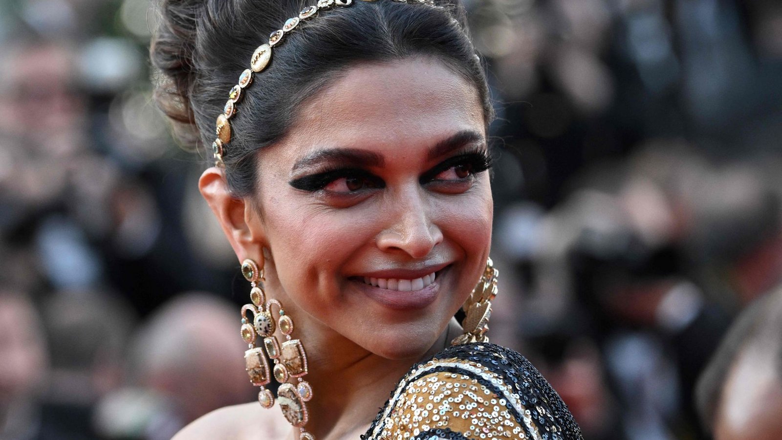 Die Bollywood-Schauspielerin Deepika PadukoneFoto: AFP/LOIC VENANCE
