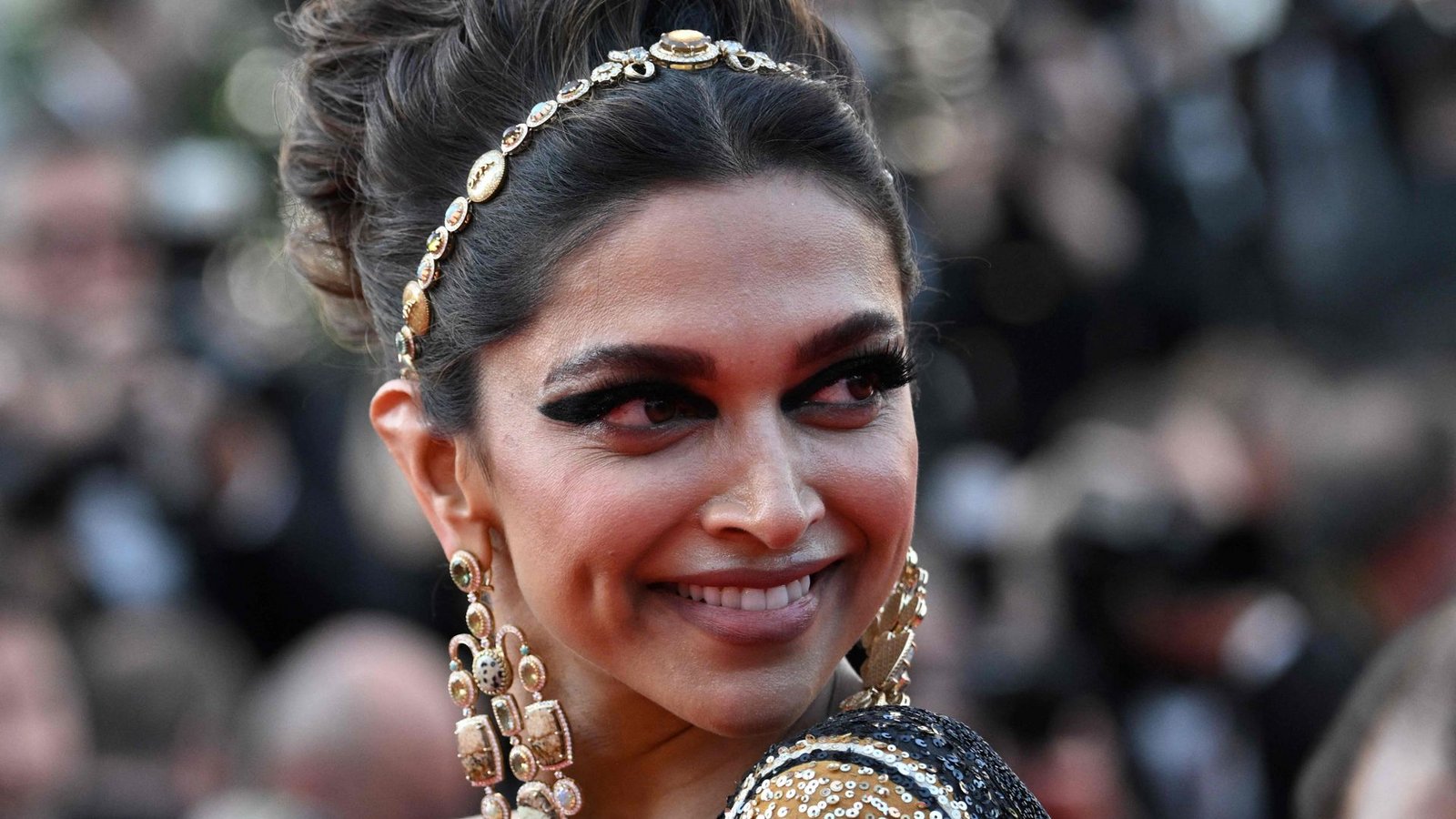 Die Bollywood-Schauspielerin Deepika PadukoneFoto: AFP/LOIC VENANCE