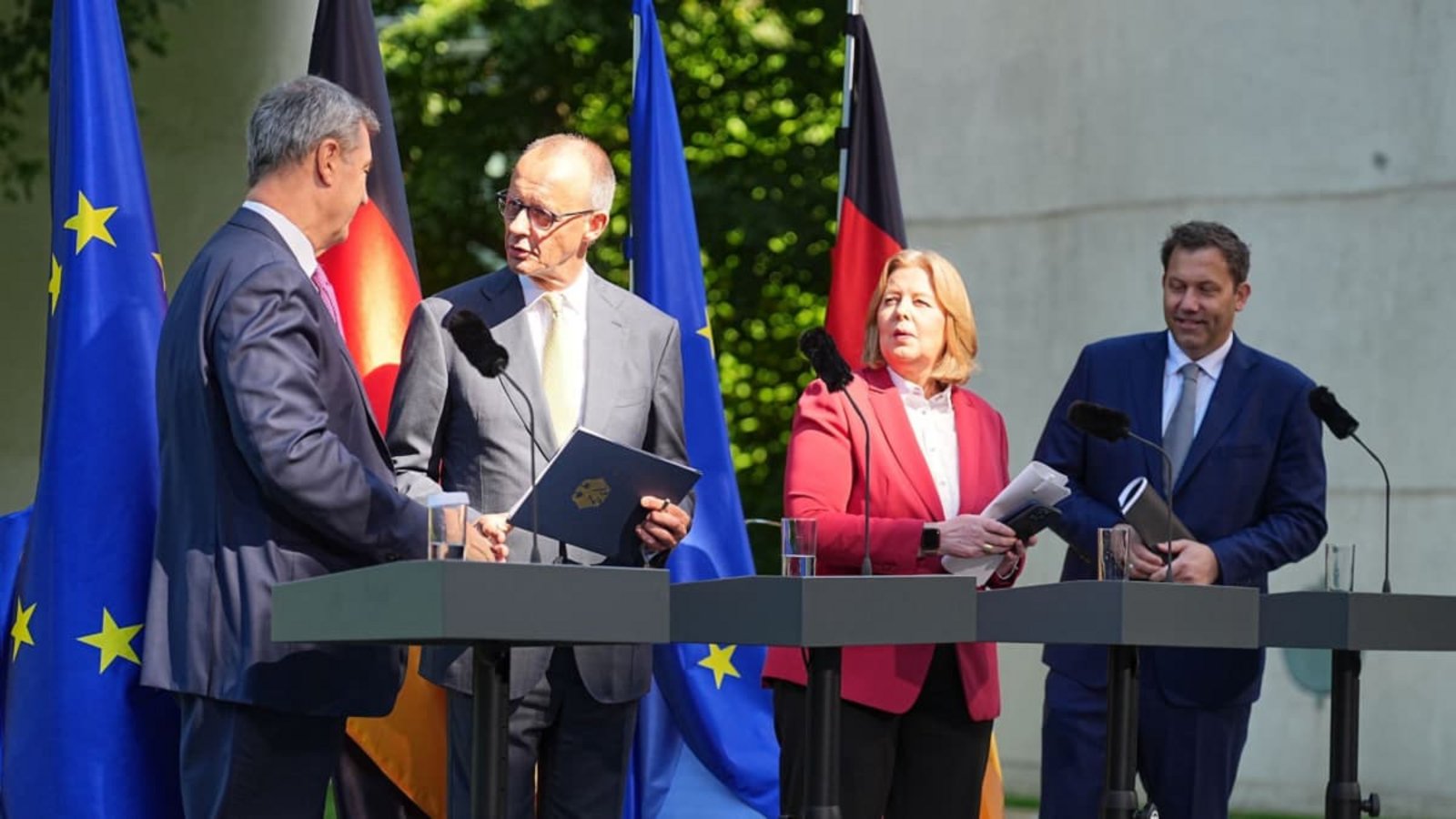 Im Koalitionsausschuss Anfang Juli hatten sich die Spitzen von Union und SPD schon auf konkrete Schritte zur Entlastung der Wirtschaft geeinigt.Michael Kappeler/dpa Im Koalitionsausschuss Anfang Juli hatten sich die Spitzen von Union und SPD schon auf konkrete Schritte zur Entlastung der Wirtschaft geeinigt.Michael Kappeler/dpa